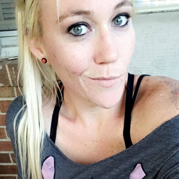 Meet your Posher, Britiany - Picture 1 of 1